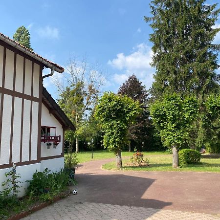 Studio Epicea Avec Jardin Dans Charmante Propriete Méry-sur-Oise Exteriér fotografie